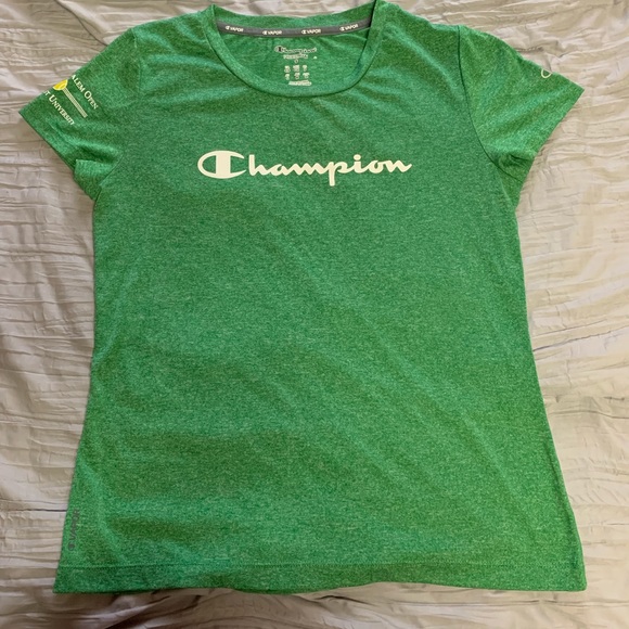 Champion Shirt - Picture 1 of 2